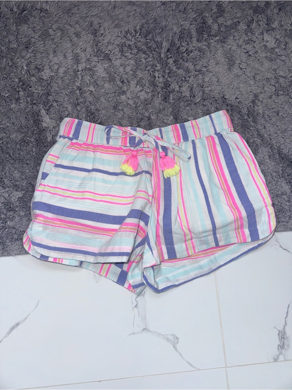 Multi Color Vineyard Vines Linen Shorts!